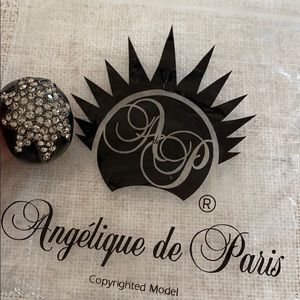 Angelique de Paris Black Resin Starburst Ring